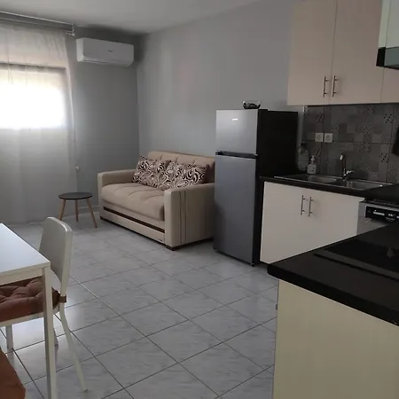 The Twelve In Iraklitsa 2 شقة *